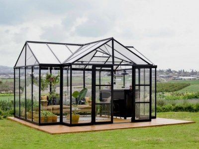 Elevate Your Gardening Game with Palram Greenhouses: A Year-Round Success Story
